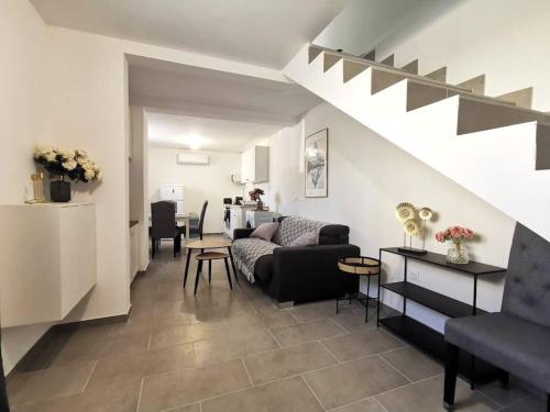 L'Élégant Duplex - Clim I WIFI I Proche du centre-ville, Miramas (fotografie 7)