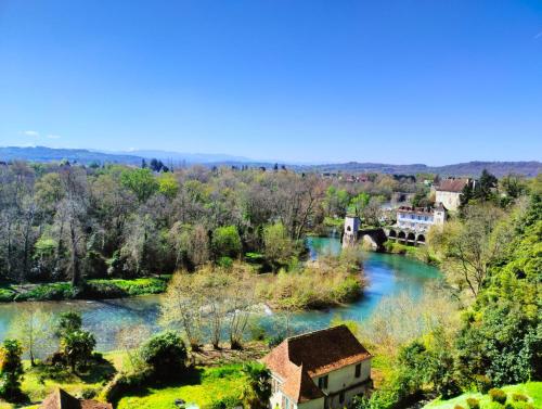 Apkārtne, Entre Galets in Sauveterre-de-Béarn