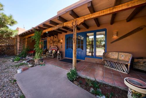 Loba Luna-Come Home To Enchantment - Accommodation - Albuquerque