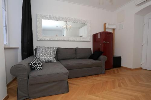  Apartment Crown Rental, Pension in Zadar