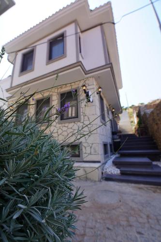 ACHİLLES BOZCAADA