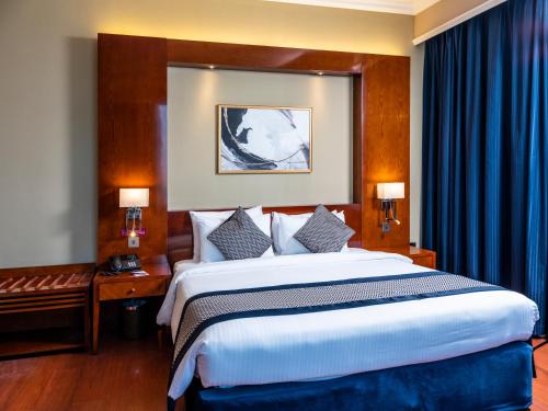 Executive Suite with Sea View image 4