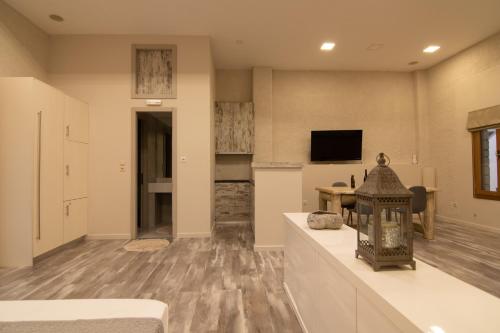  The Mountain House in Tourlotí