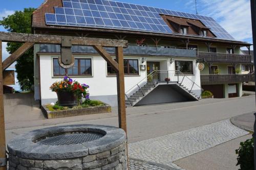 Pension Adler - Owingen