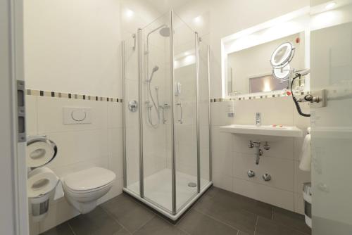 Hotel ChiemseePanorama Room Type - Junior Suite with Lake View and Balcony