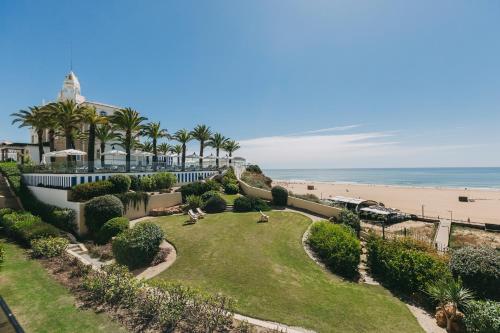Deluxe Double Room with Sea View image 5