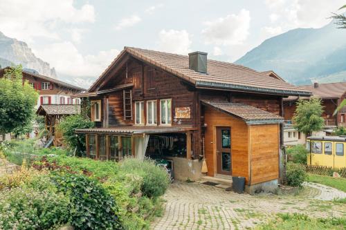 Exterior view, Hotel Baren - The place to rest in Wengen