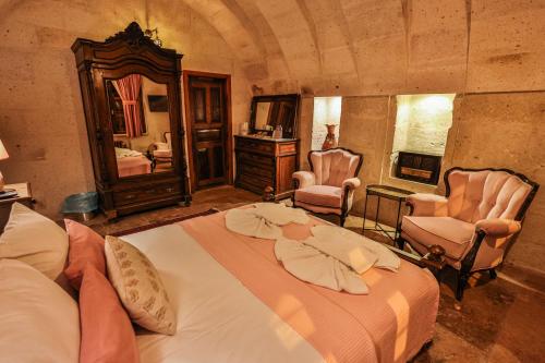 Cappadocia Eagle Cave Inn