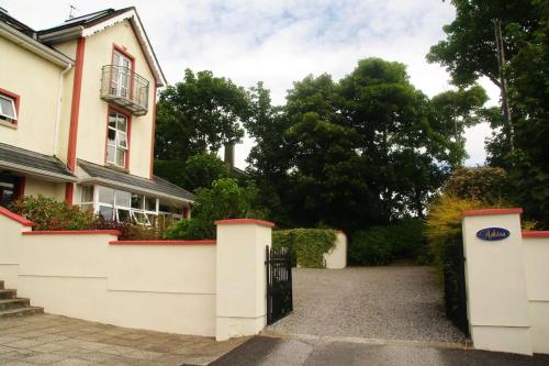 Ashton Beach House in Tramore