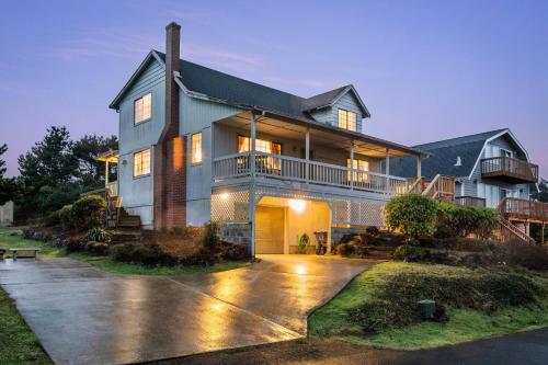 Shymara Getaway, Lincoln City