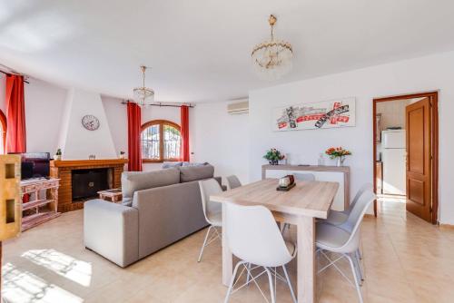 Villa Vazquez - Plusholidays - image 12