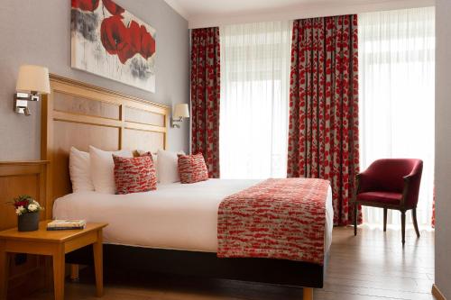 room detail thumbnail 0