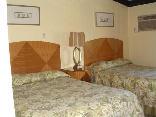 Deluxe Queen Room