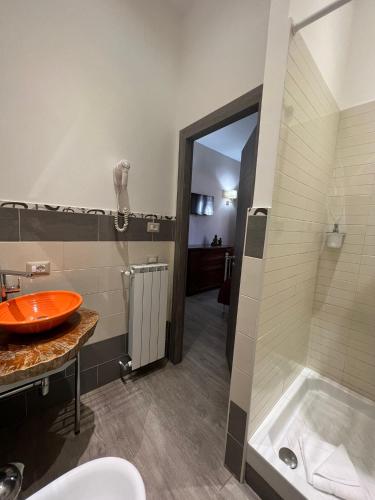 SWEET HOME & WELLNESS affittacamere - image 8