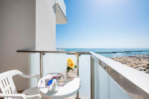 Camera tripla, vista sul mare