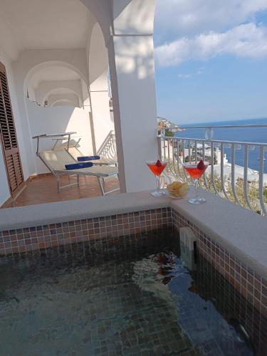 King Room with Spa Bath with Balcony and Sea View