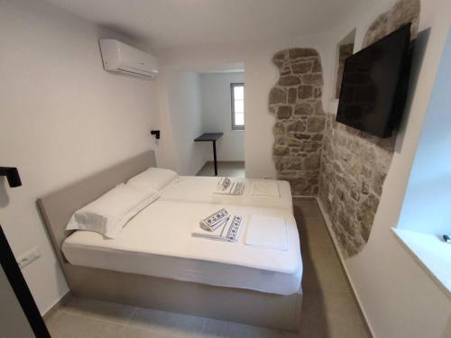 The center of Split, renovated stone house, Split (foto 9)