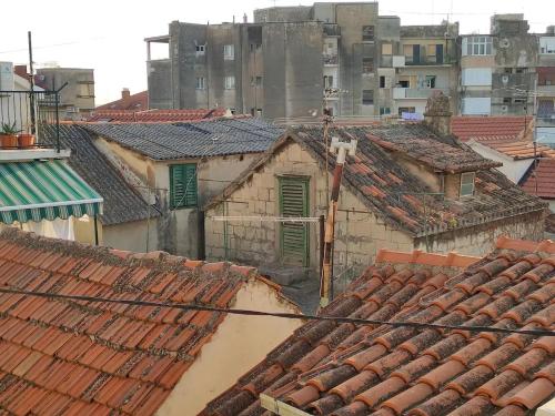 The center of Split, renovated stone house, Split (foto 7)