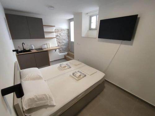 The center of Split, renovated stone house, Split (foto 3)