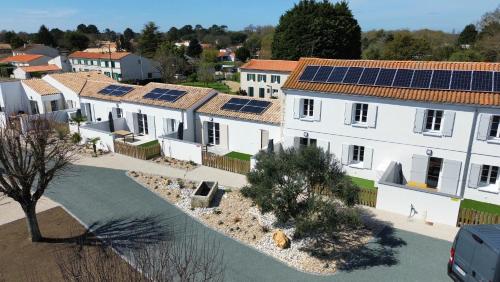 LE PACHA Maison avec piscine/parking/wifi/plages 5kms