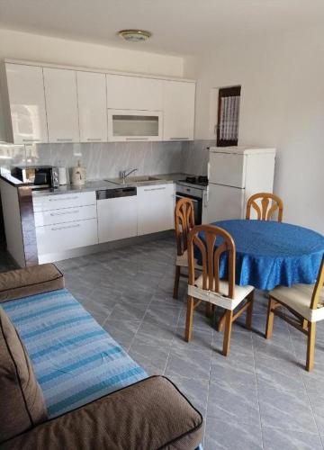 Küche, Apartment in Kanica with sea view, terrace, air conditioning, WiFi 5168-1 in Rogoznica