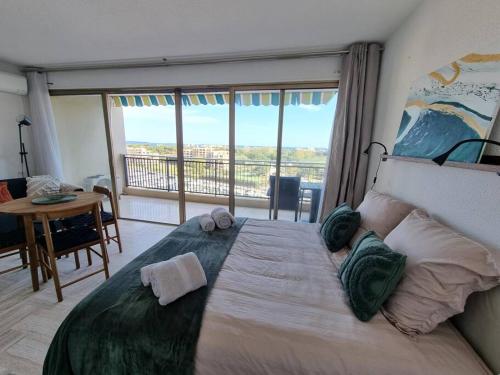 Studio Cannes Marina -Golf&Plage - Location saisonnière - Mandelieu-la-Napoule