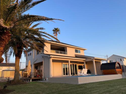 SEADINERS Beachfront Villa 99 - Vacation STAY 20652v