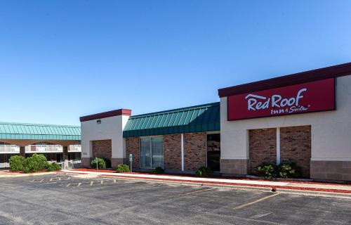 Red Roof Inn & Suites Dekalb