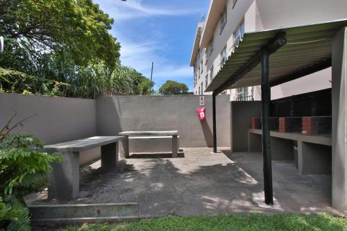 Uvongo Lucian Blue Flag Beach Apartment in Margate