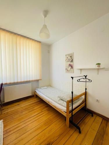 2 twin beds
