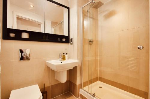 Deluxe City Apt, River Canal View& Free Parking!, Лидс (фото 2)