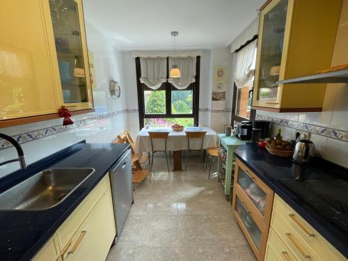 Four Bedroom Chalet with Private Pool in the Heart of Rioja Alavesa in Laguardia