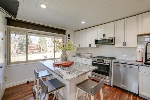 Colorado Home with Pickleball 1 Mi to Broadmoor! in Colorado Springs, USA