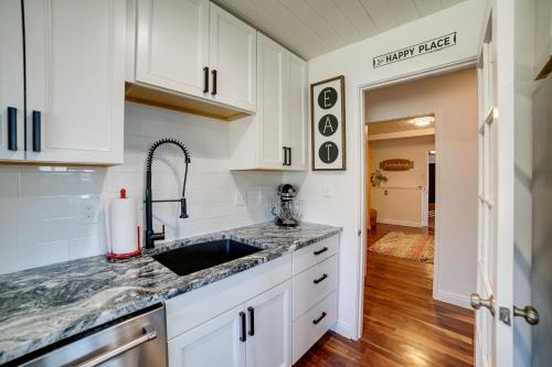 Colorado Home with Pickleball 1 Mi to Broadmoor! in Colorado Springs, USA