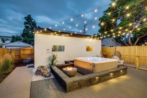 Zen Haus* Lavish Getaway w/ Gym, Sauna, Hot Tub in Berkeley
