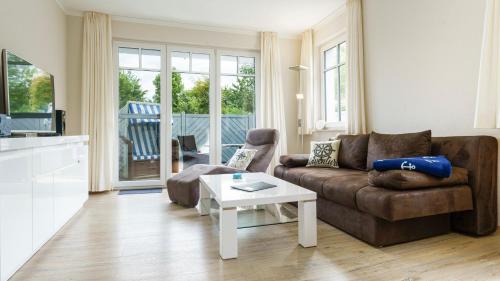 One-Bedroom Apartment with Terrace