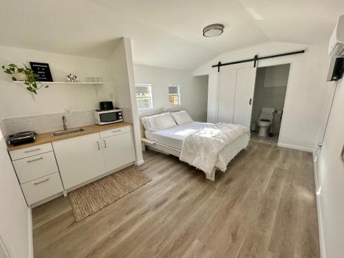 Beach guests house in Miami, USA
