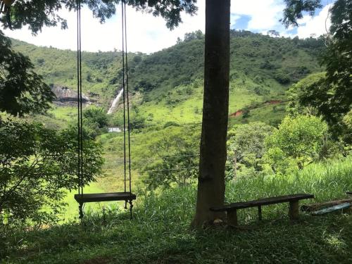 Refúgio, Aconchego, Aonde nasce o sol e Cachoeira!