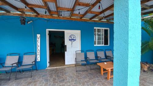 ทางเข้า, Castaways Villa in ดุนกัน