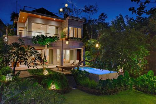 The Luxe Bali - Luxury 4 Bedroom Cliff Ocean Edge Villa Uluwatu