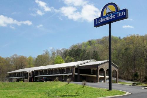 Lakeside Inn in Guntersville, USA