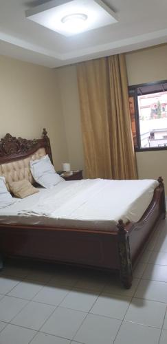 RÉSIDENCE DES 7 COLLINES RÉSIDENCE DES 7 COLLINES