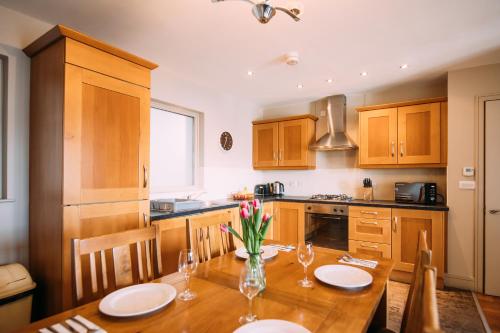 Cordia Serviced Apartments - Free on-site parking - Dromore