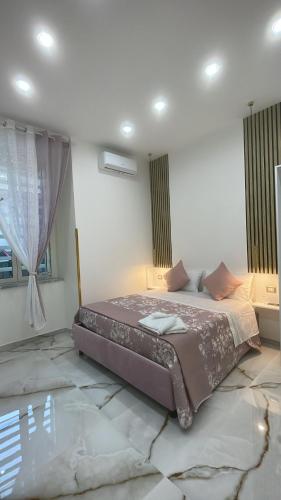 Sant’Anna Suite, Naples