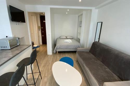 superbe appartement avec terrasse centre-ville et plage à 5 min