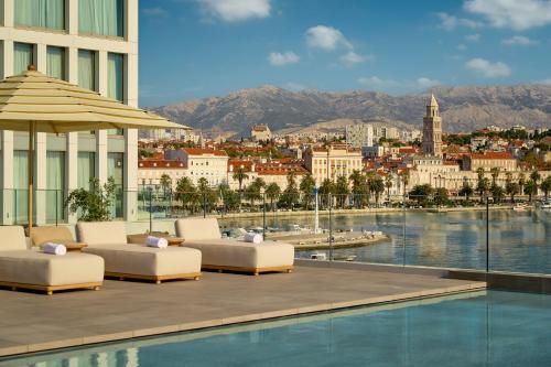Pogled, Hotel Ambasador in Split
