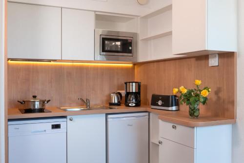 Residence Residéal Antibes - image 2