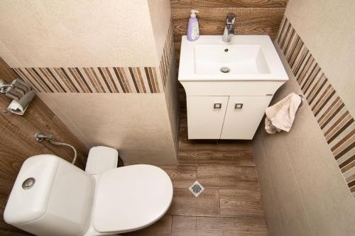 Classic Elegance in Central Varna, Warna (Foto 3)