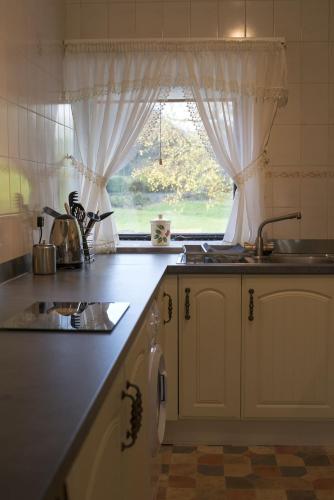 A szálláshely kívülről, Grange Cottage Lakeside Windermere in Rusland