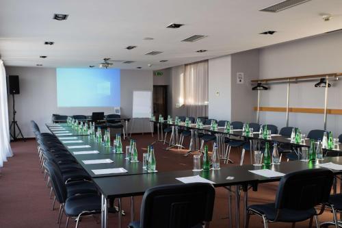 Belgrade Art Hotel - image 13